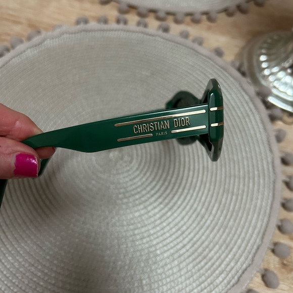 Christian Dior B1U Green Sunglasses - Picture 3 of 6